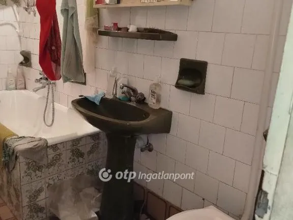 Eladó lakás Pécs 71 nm