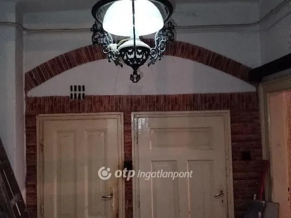 Eladó lakás Pécs 71 nm