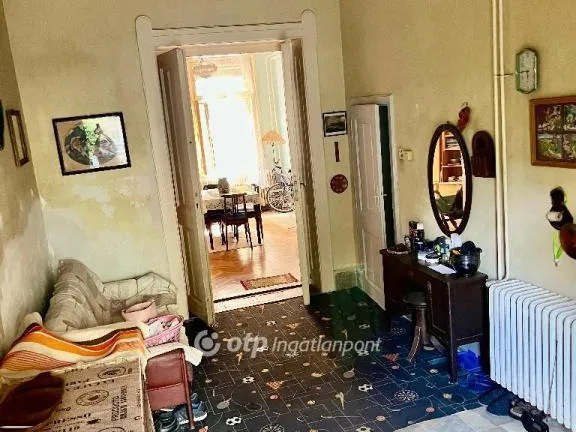 Eladó lakás Pécs 88 nm