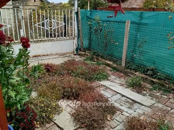 Eladó ház Pécs 33 nm