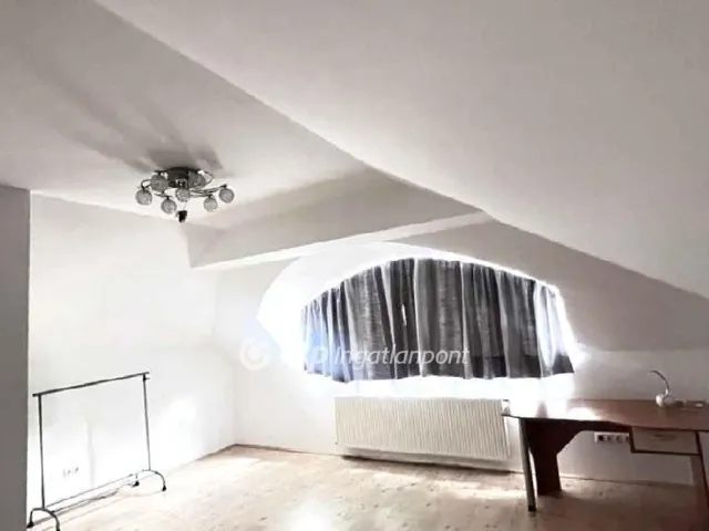 Eladó ház Pécs 363 nm