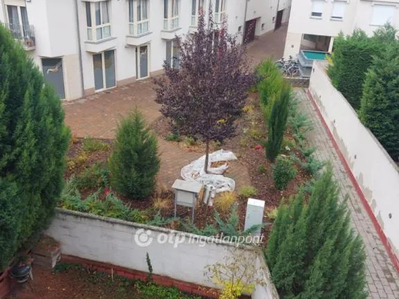 Eladó lakás Pécs 82 nm