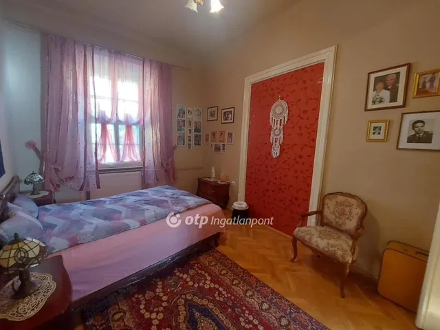 Eladó lakás Pécs 84 nm