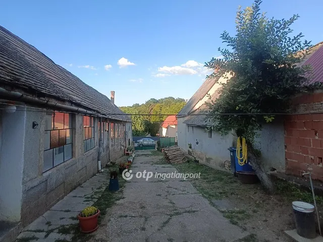 Eladó ház Görcsöny 135 nm