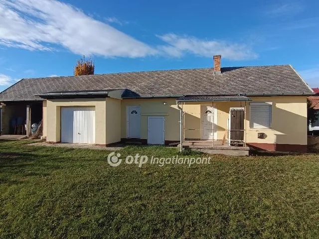 Eladó ház Siófok 100 nm