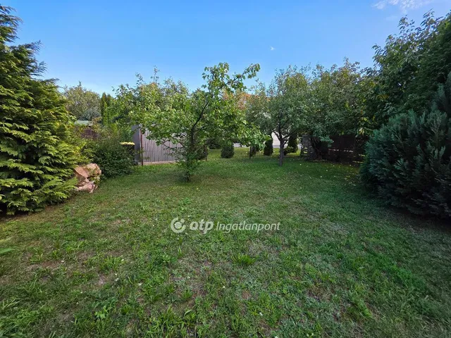 Eladó üdülő és hétvégi ház Balatonszárszó 125 nm