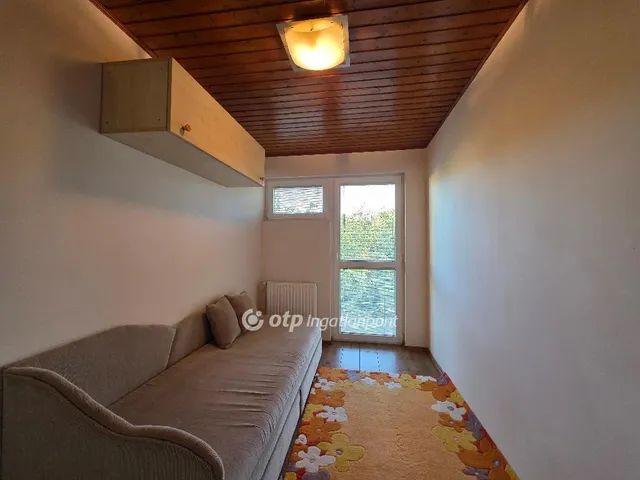 Eladó üdülő és hétvégi ház Balatonszárszó 125 nm