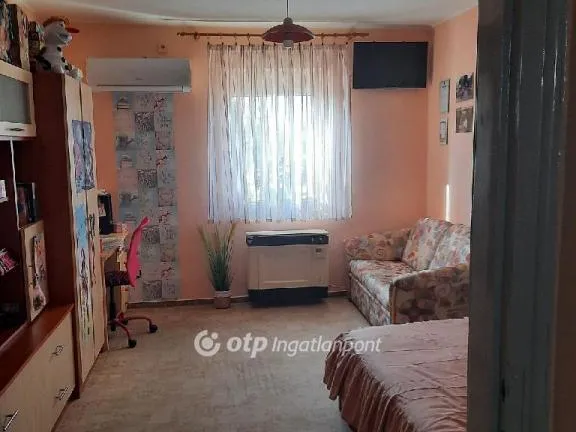 Eladó lakás Pécs 68 nm