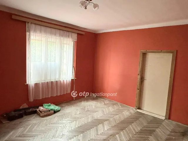 Eladó ház Pécs 206 nm