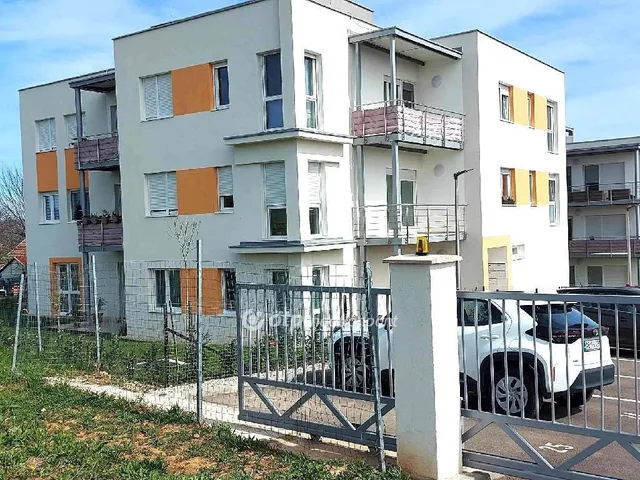 Eladó lakás Pécs 48 nm