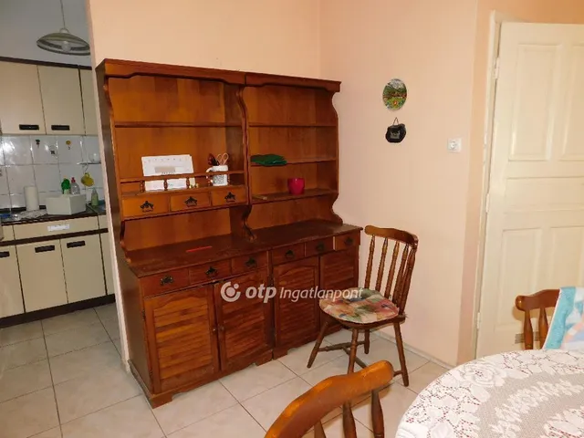 Eladó ház Pécs 255 nm