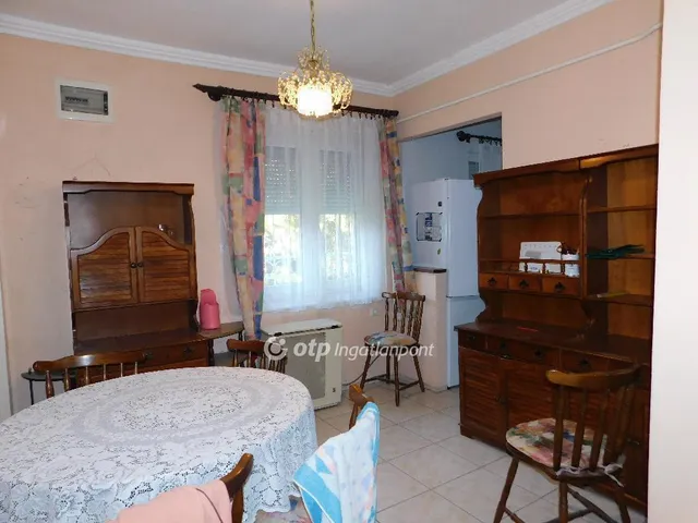 Eladó ház Pécs 255 nm