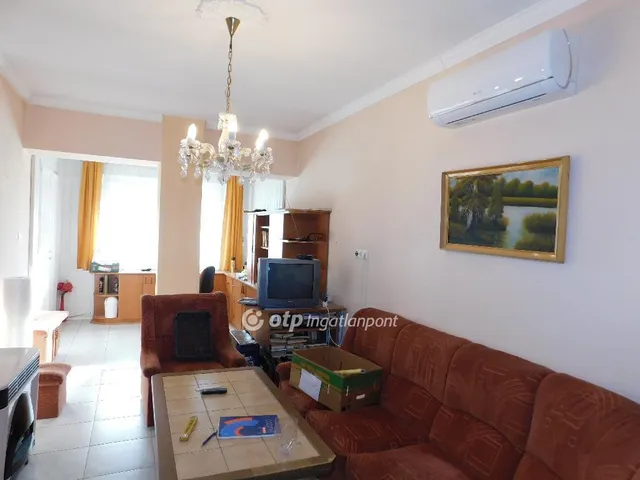 Eladó ház Pécs 255 nm