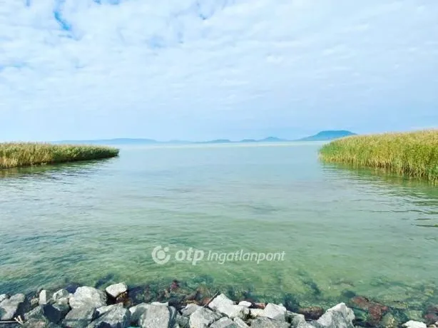 Eladó telek Balatonfenyves 3345 nm