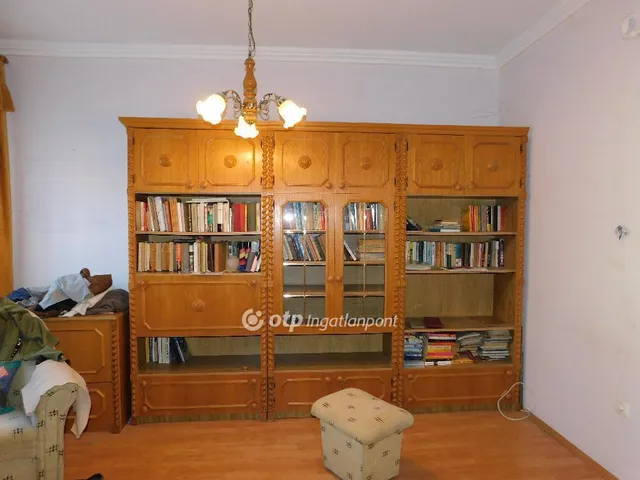 Eladó ház Pécs 255 nm