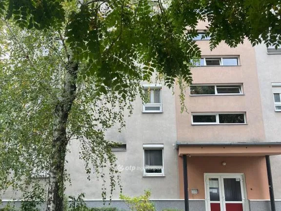 Eladó lakás Pécs, Uránváros 50 nm