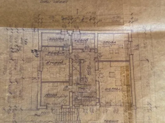Eladó ház Geresdlak 200 nm