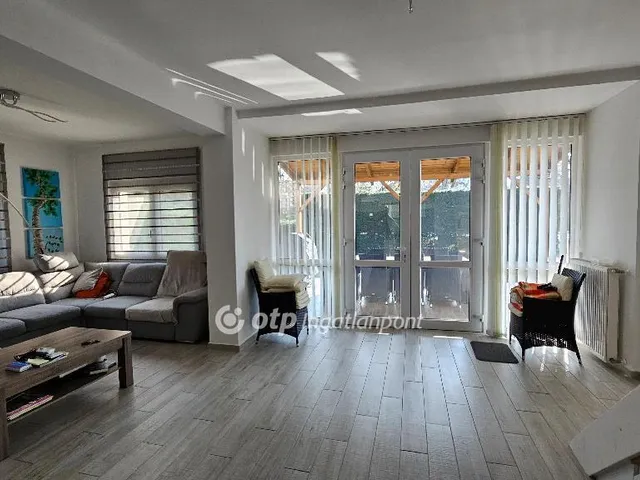 Eladó ház Balatonföldvár 166 nm