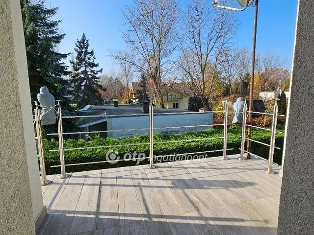 Eladó ház Balatonföldvár 166 nm