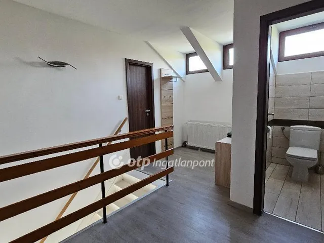 Eladó ház Balatonföldvár 166 nm