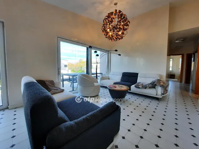 Eladó lakás Siófok 91 nm