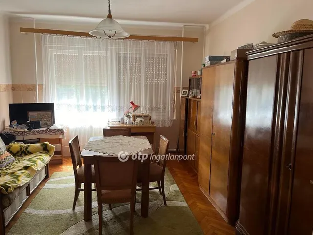 Eladó ház Pécs 136 nm