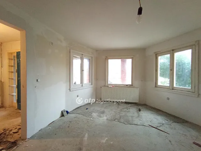 Eladó ház Balatonboglár 310 nm