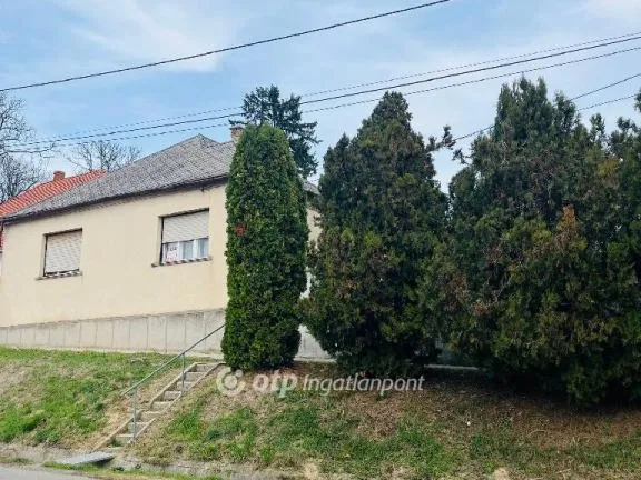 Eladó ház Versend 125 nm