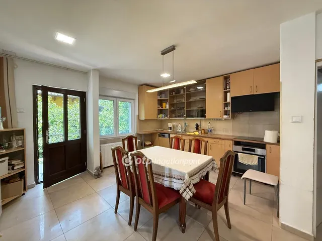 Eladó ház Siófok 117 nm