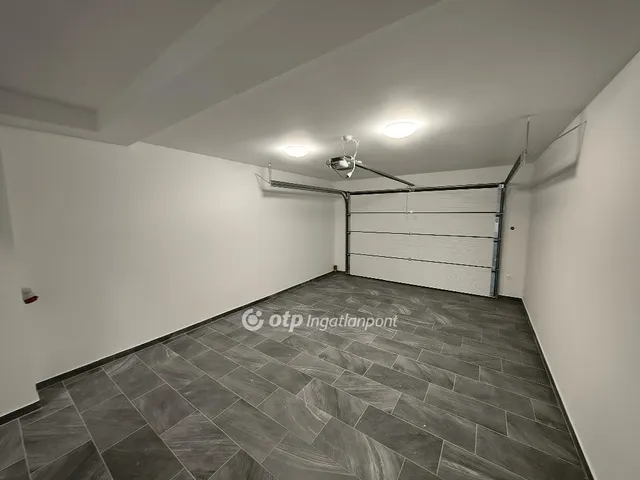 Eladó lakás Siófok 139 nm