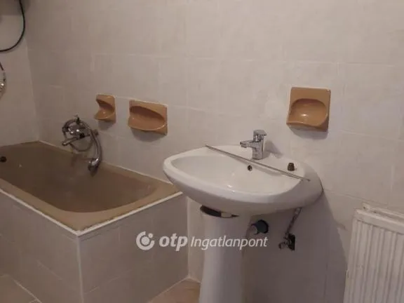 Eladó ház Kacsóta 68 nm