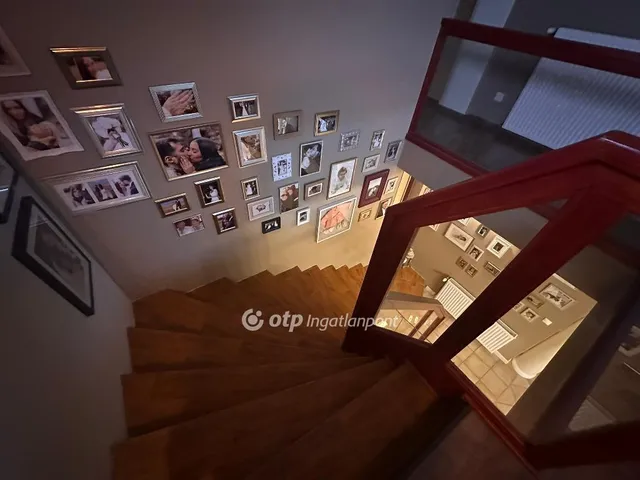 Eladó ház Siófok 361 nm