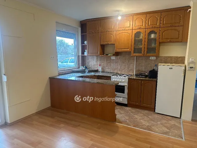 Eladó lakás Szentlőrinc 58 nm