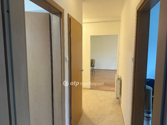 Eladó lakás Szentlőrinc 58 nm