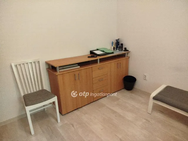 Eladó ház Nagykozár 100 nm