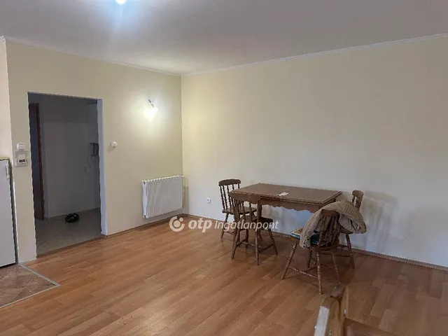 Eladó lakás Szentlőrinc 58 nm
