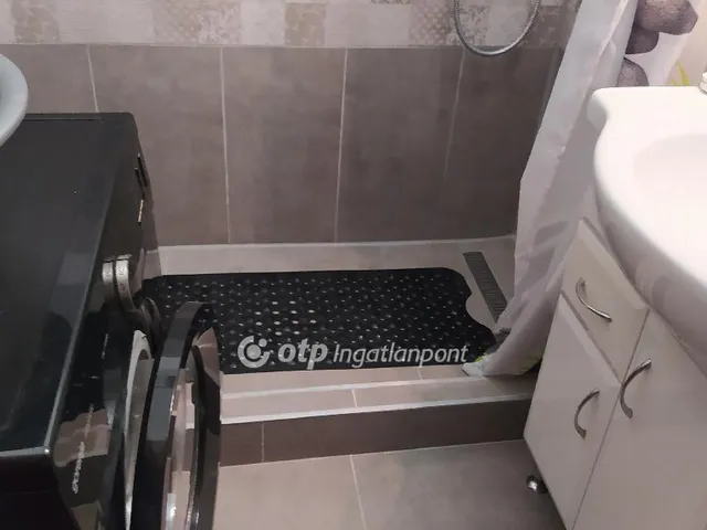 Eladó lakás Pécs, Egyetemváros 47 nm