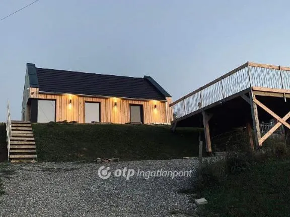 Eladó lakás Orfű 102 nm