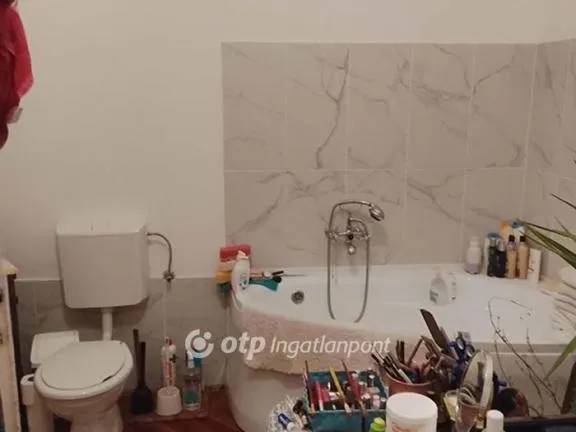 Eladó ház Barcs 176 nm