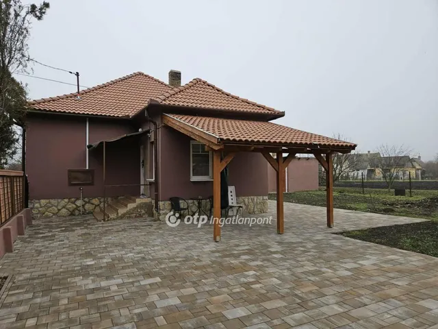 Eladó ház Kölked 100 nm