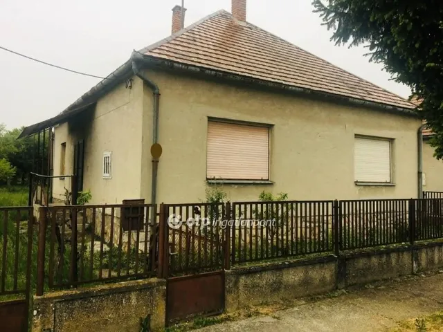 Eladó ház Felsőszentmárton 120 nm