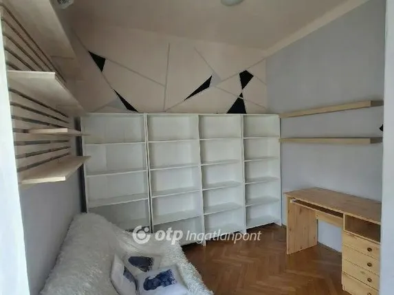 Eladó lakás Pécs 59 nm