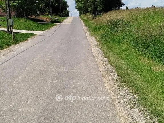 Eladó telek Szalánta 1513 nm