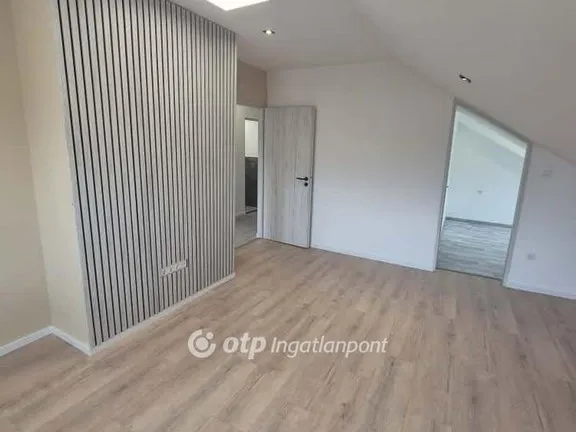 Eladó lakás Pécs 67 nm
