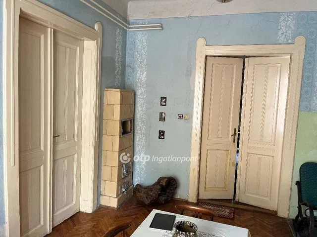 Eladó lakás Pécs 88 nm