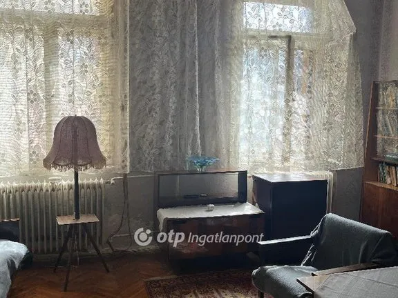 Eladó lakás Pécs 88 nm