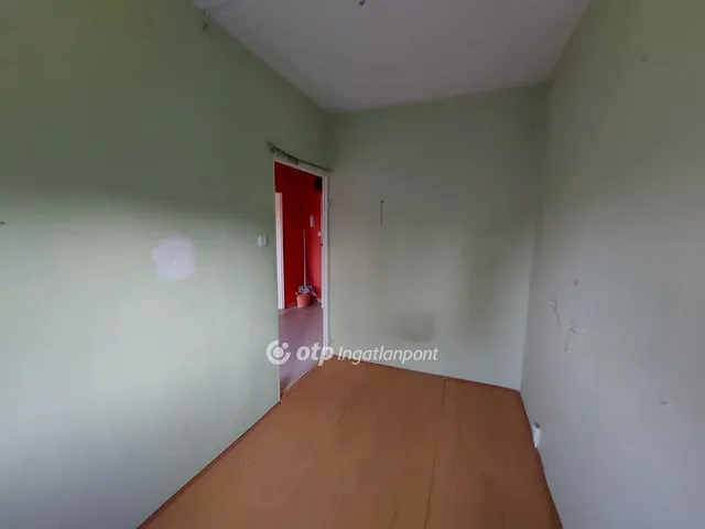 Eladó lakás Pécs 36 nm