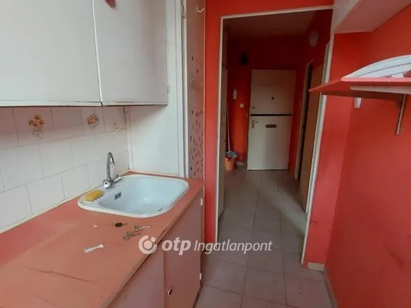 Eladó lakás Pécs 36 nm
