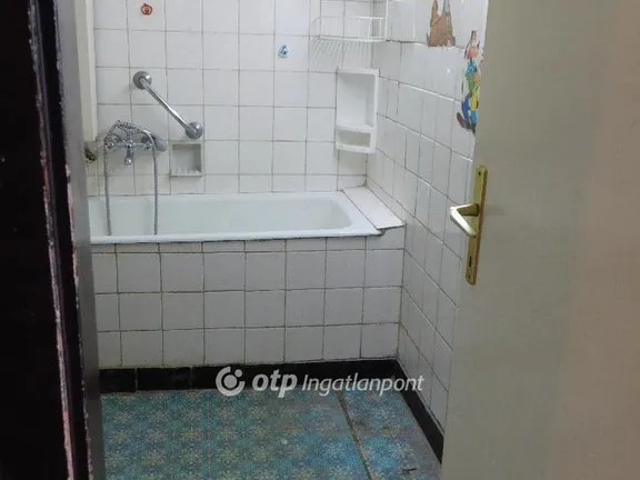 Eladó lakás Pécs 85 nm