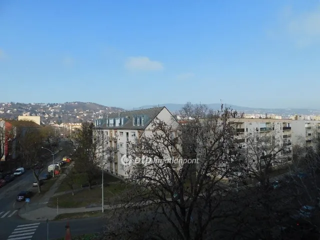 Eladó lakás Pécs 85 nm